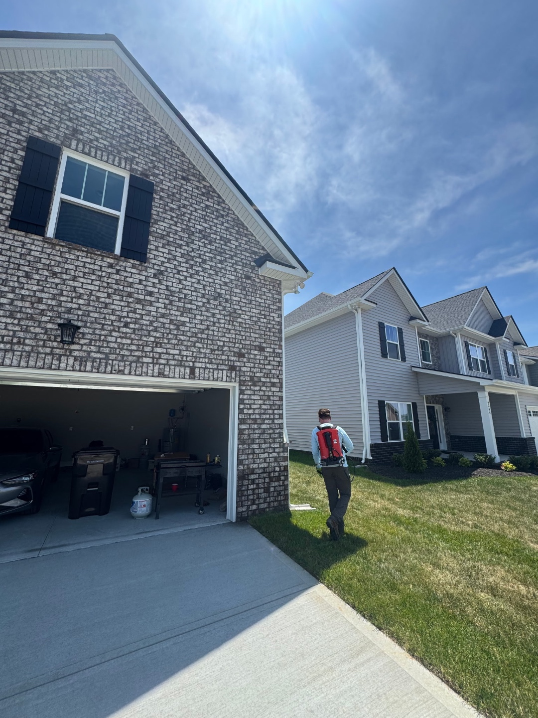 Bay treating the exterior of a brick home in the Roane County area